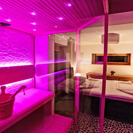 Lägenhet Luxury Wellness By Interhome